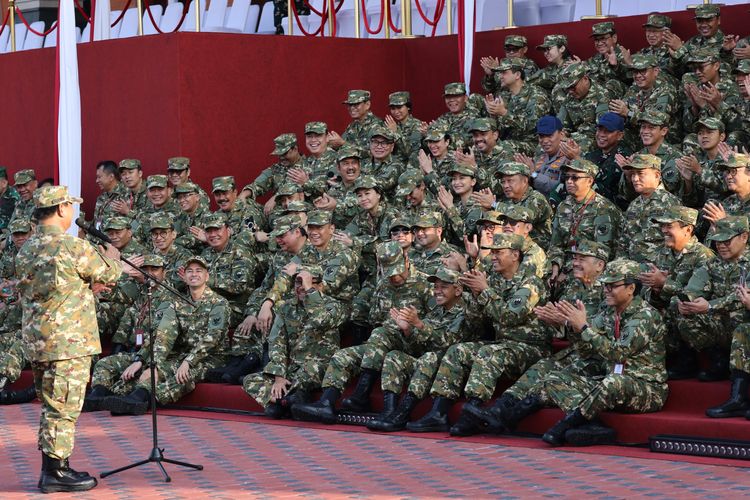 Agenda Padat Jajaran Kabinet Merah Putih di Hari Kedua Retret Militer